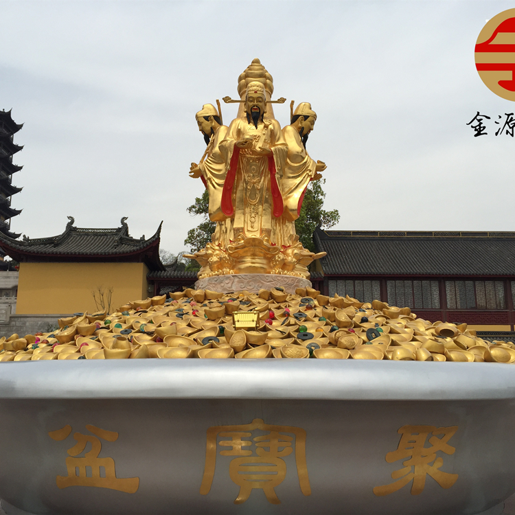 江苏南京市牛首山佛顶寺佛像贴金